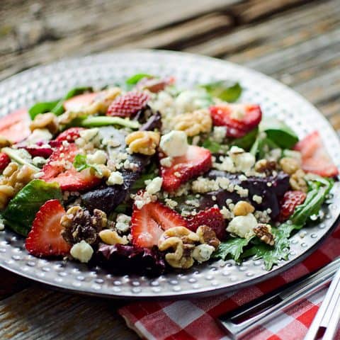 Strawberry & Gorgonzola Quinoa Salad - Krafted Koch