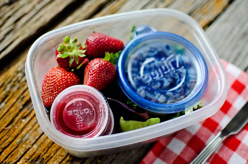 Strawberry & Gorgonzola Quinoa Salad - Krafted Koch