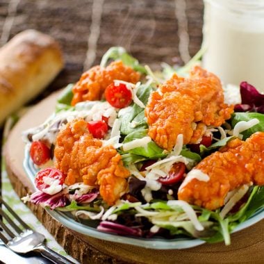 Crispy Buffalo Chicken Salad with Light Greek Yogurt Bleu Cheese Dressing - Krafted Koch