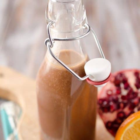 Pomegranate Balsamic Dressing - A light and refreshing dressing with pomegranate and orange juice for a healthy salad dressing recipe you will love. #SaladDressing #Healthy #Salad #Light #Pomegranate