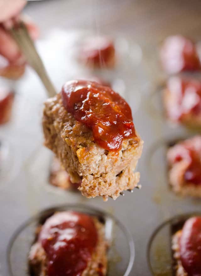 Skinny Mini Chipotle Meatloaves