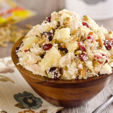 Harvest Chicken Quinoa Salad is a healthy and delicious lunch studded with chewy cranberries, juicy pineapple and salty pumpkin seeds along with the tender chicken & protein packed quinoa that are dressed in a homemade pineapple and honey vinaigrette. #Quinoa #Salad #Chicken