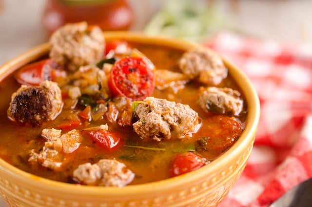 Light Tomato Basil Meatball Soup is a hearty and healthy dinner filled with lean meatballs and fresh tomatoes and basil and will leave you feeling warmed up and satisfied! #Meatball #Soup #Healthy