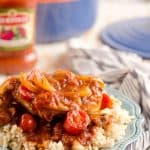 Rustic Italian Chicken Cacciatore is a hearty comfort food, made with Bertolli tomato & basil sauce, red wine and loads of vegetables. Served over brown rice, it is a dinner the whole family will love and you can feel good about! #Chicken #Italian #Rustic #Bertolli #Healthy #TasteOfItaly