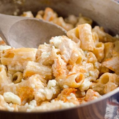 One-Pot Creamy Buffalo Chicken Pasta is a quick and easy weeknight dinner with rich creamy pasta, spicy buffalo sauce and tender chicken.