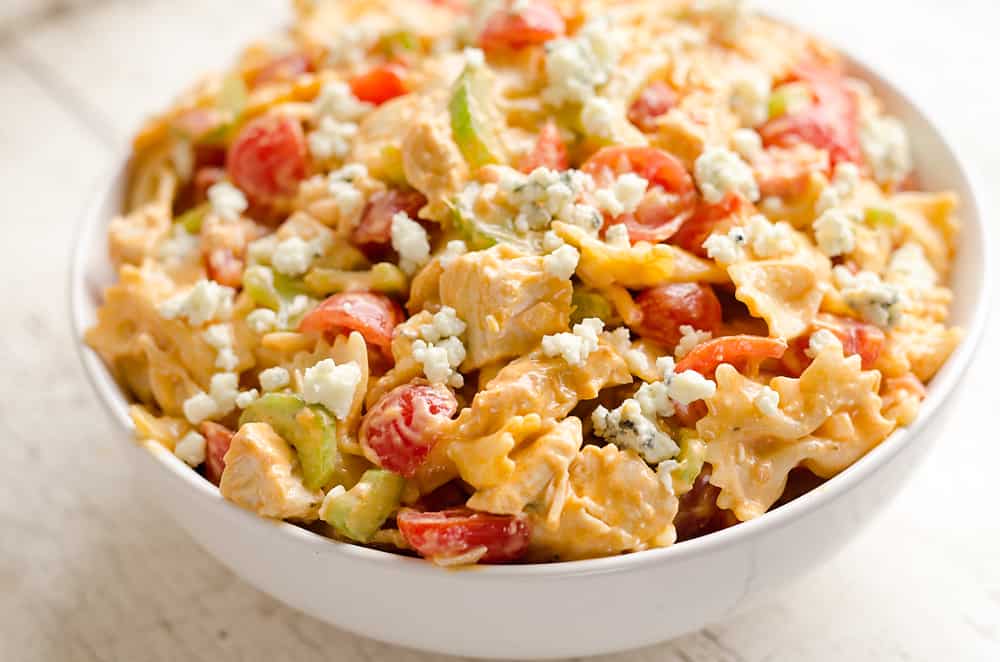 Buffalo-Ranch-Chicken-Pasta-Salad---The-Creative-Bite-1-copy