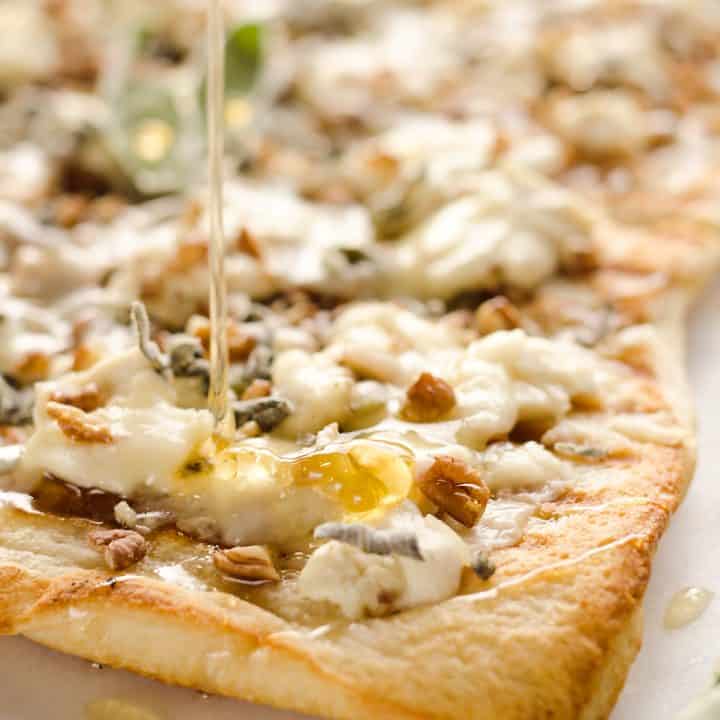 Grilled Honey Goat Cheese Pizza