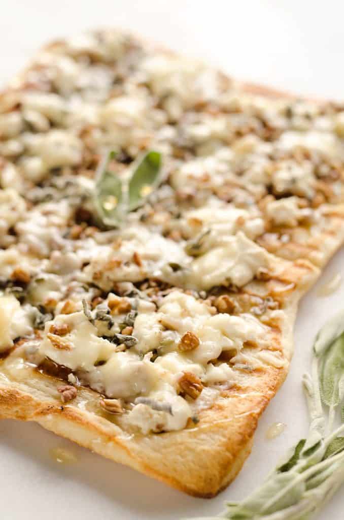 Grilled Honey Goat Cheese Pizza