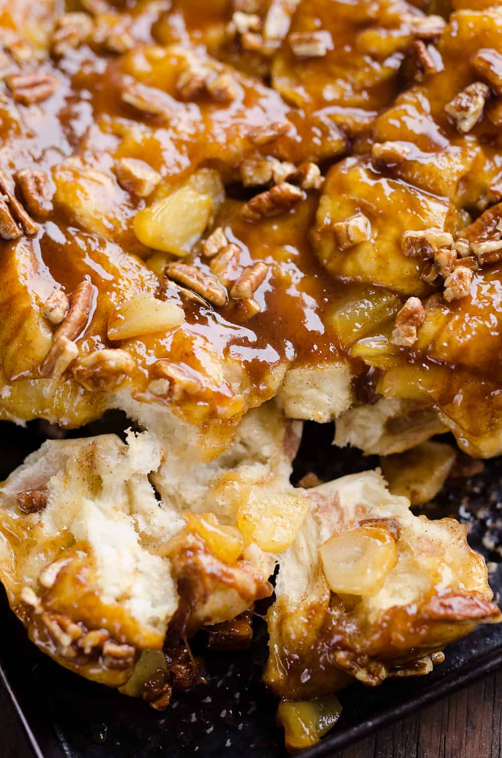 Caramel Apple Pecan Monkey Bread pull apart