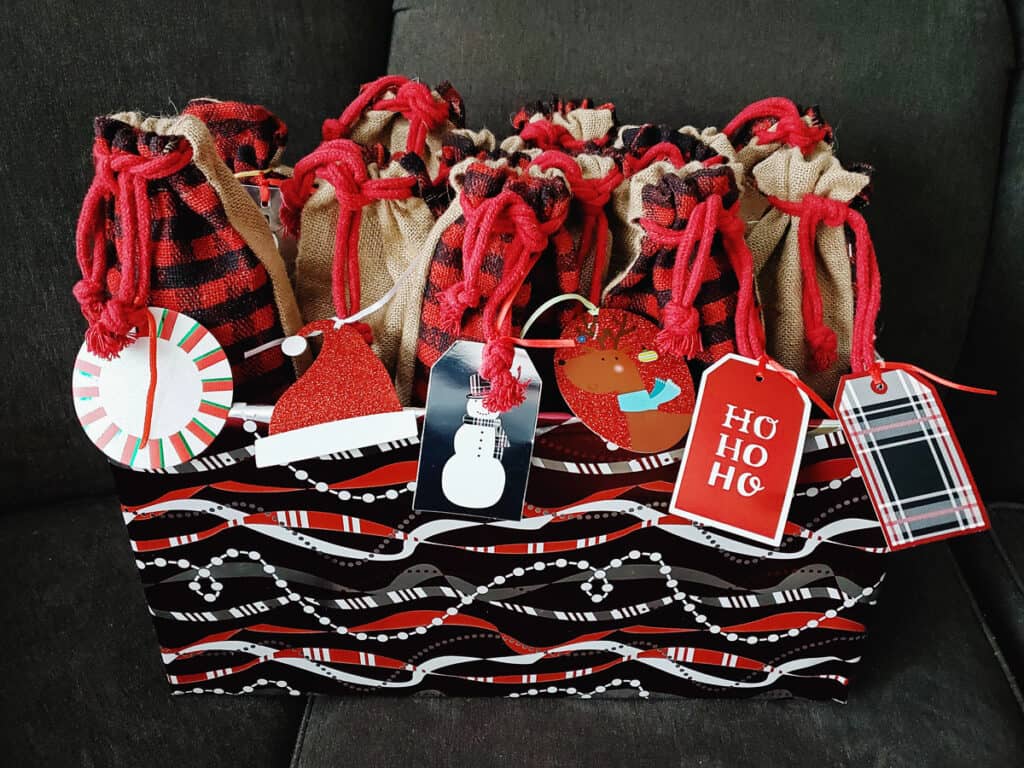 Christmas wine of the month club gift basket in wrapped box
