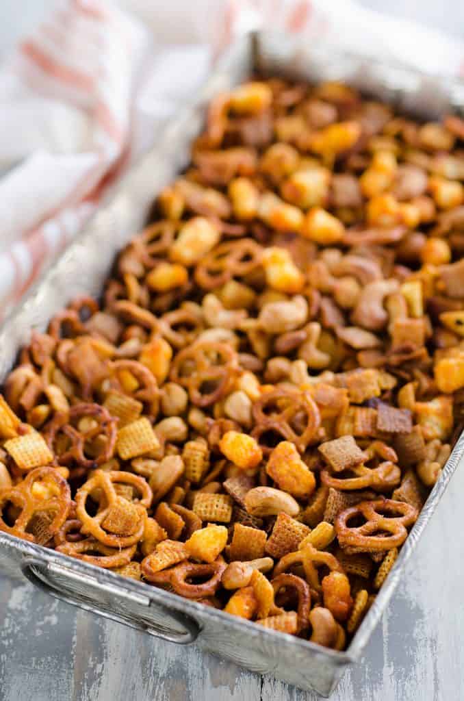 Honey Sriracha Snack Mix 