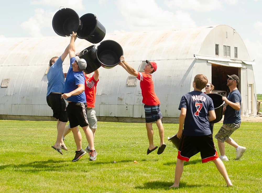 Sling Shot Ball Competition game