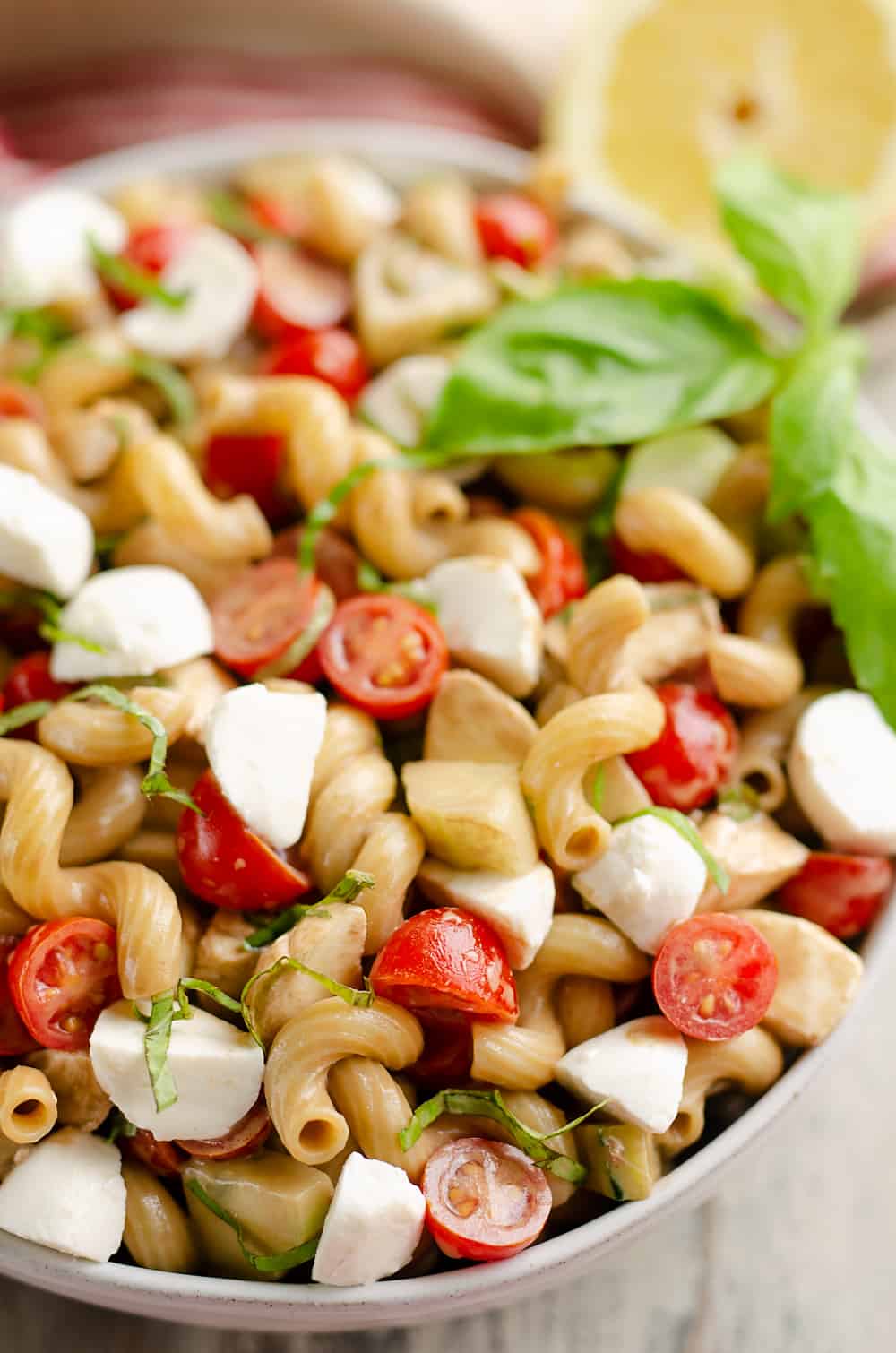 Balsamic Caprese Pasta Salad in serving bowl