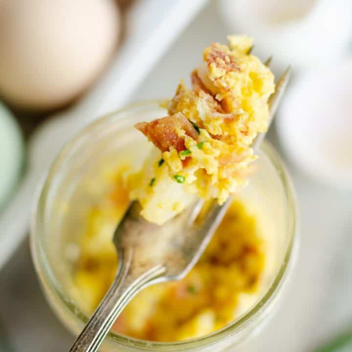 These Easy Microwave Scrambled Egg Cup Recipes bit of cooked eggs