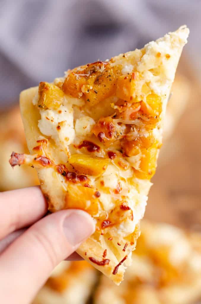 Airfryer Squash & Goat Cheese Pizza slice