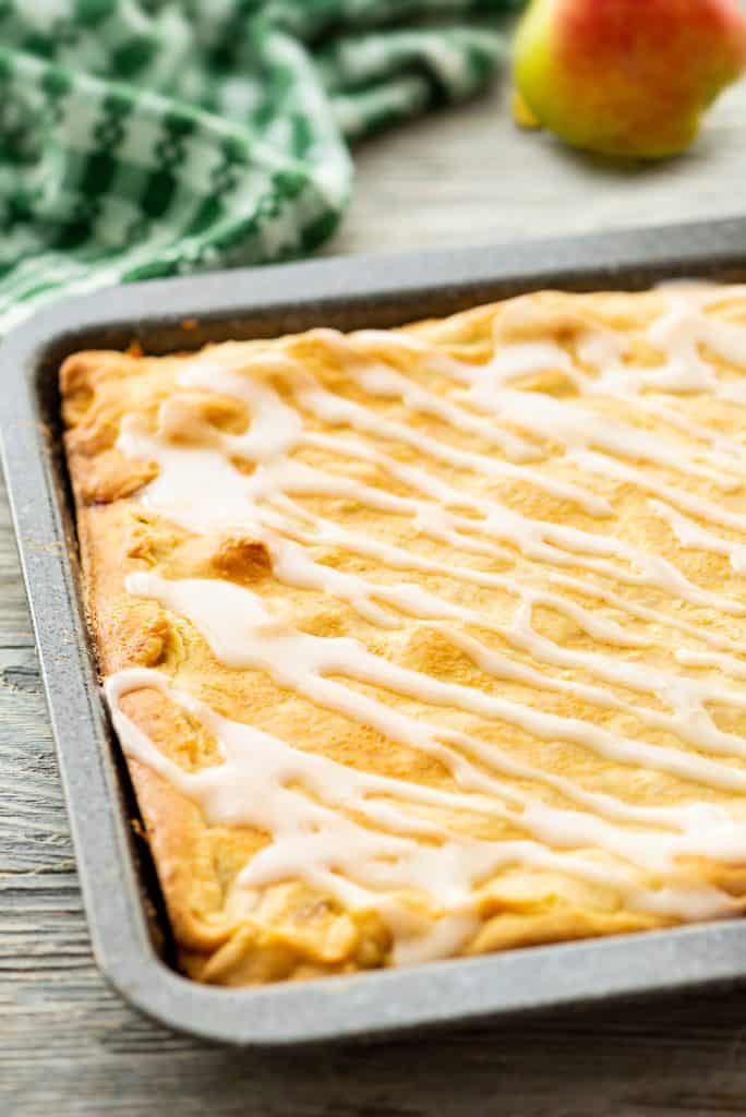 Glazed Apple Pie Bars