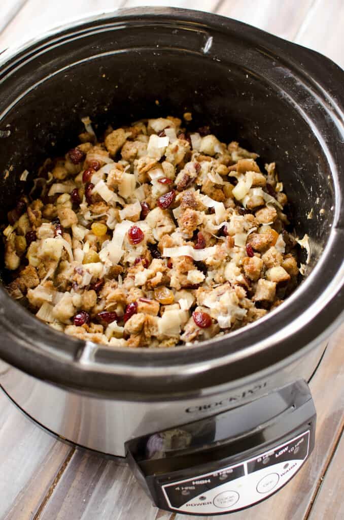 cranberry stuffing in crock pot