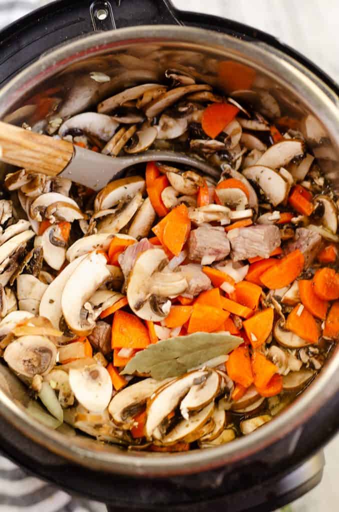 Creamy Mushroom Beef Soup in instant pot