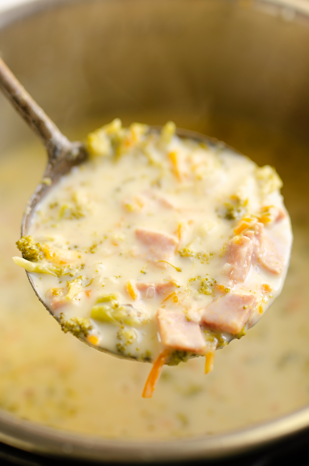 Pressure Cooker Ham & Broccoli Cheese Soup
