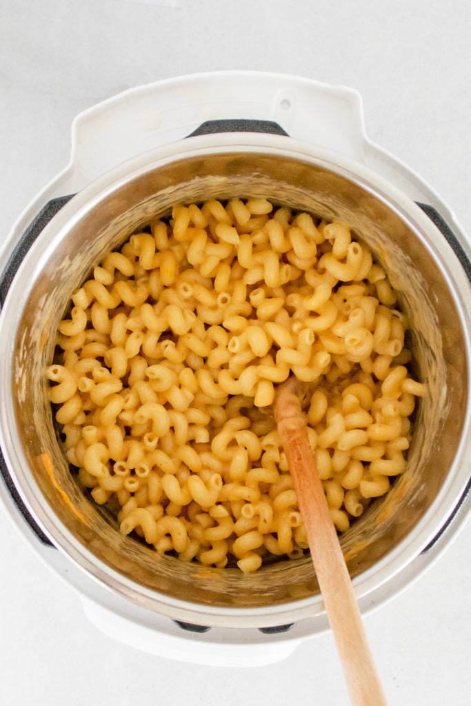 Bacon Mac and Cheese in the Instant Pot