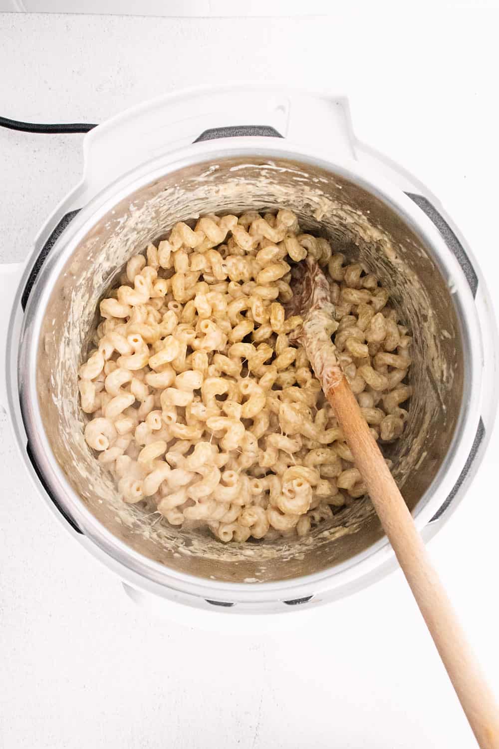 Instant Pot Cajun Chicken Alfredo Quick creamy spicy chicken