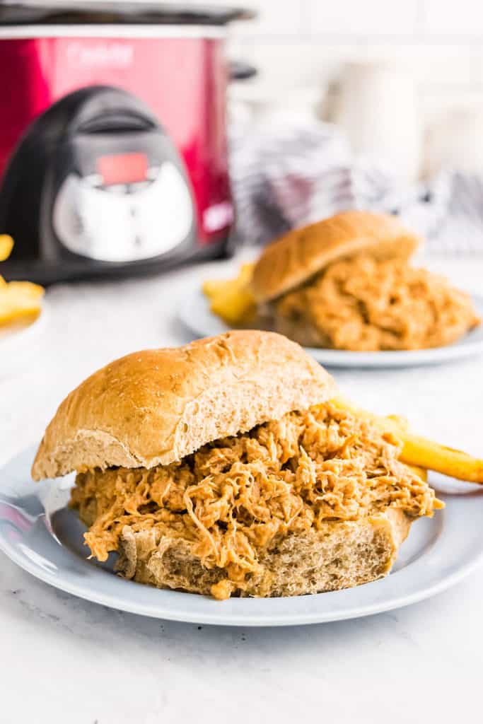 pulled pork sandwiches with red crock pot