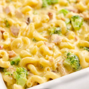 mac and cheese with broccoli and ham in casserole