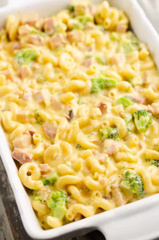 mac and cheese with broccoli and ham in white casserole