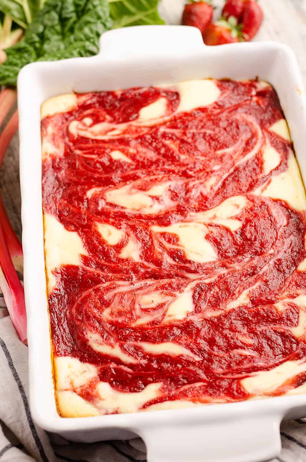 Strawberry Rhubarb Cheesecake Bars
