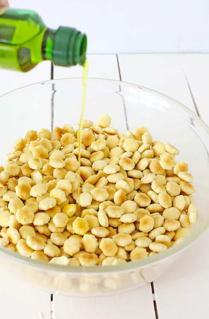 oyster crackers drizzled with olive oil