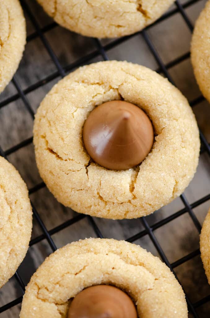 peanut butter blossom cookie on cooling rack