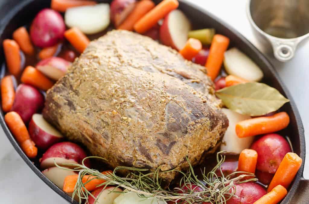 smoked beef on bed of vegetables and rosemary