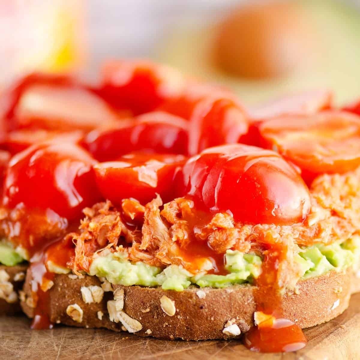 If you are looking for a quick and healthy lunch recipe with some spice, this Buffalo Tuna Avocado Toast is a delicious open faced sandwich with just 4 simple ingredients!