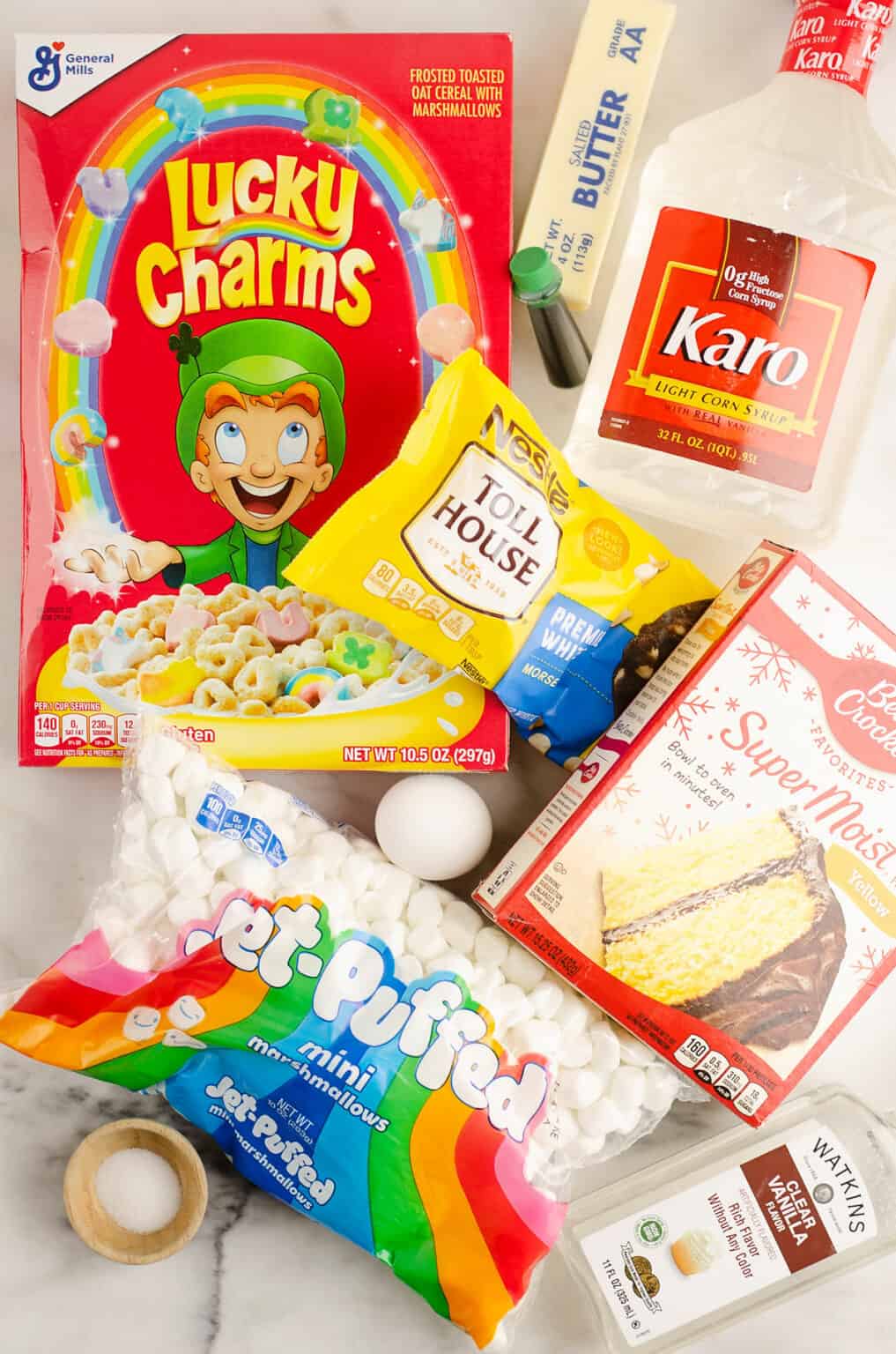 Lucky Charms Cake Bars