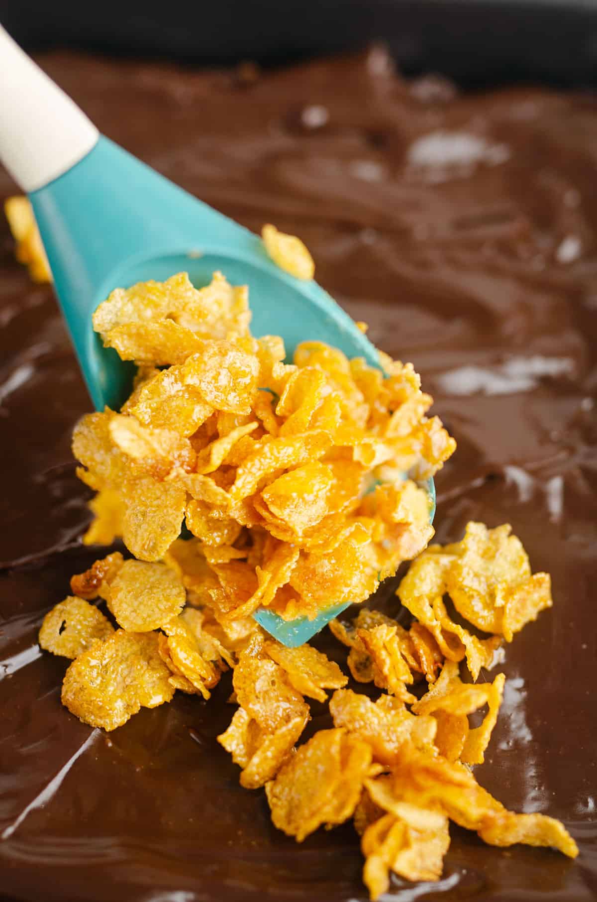 honey cornflakes spooned over ganache brownies