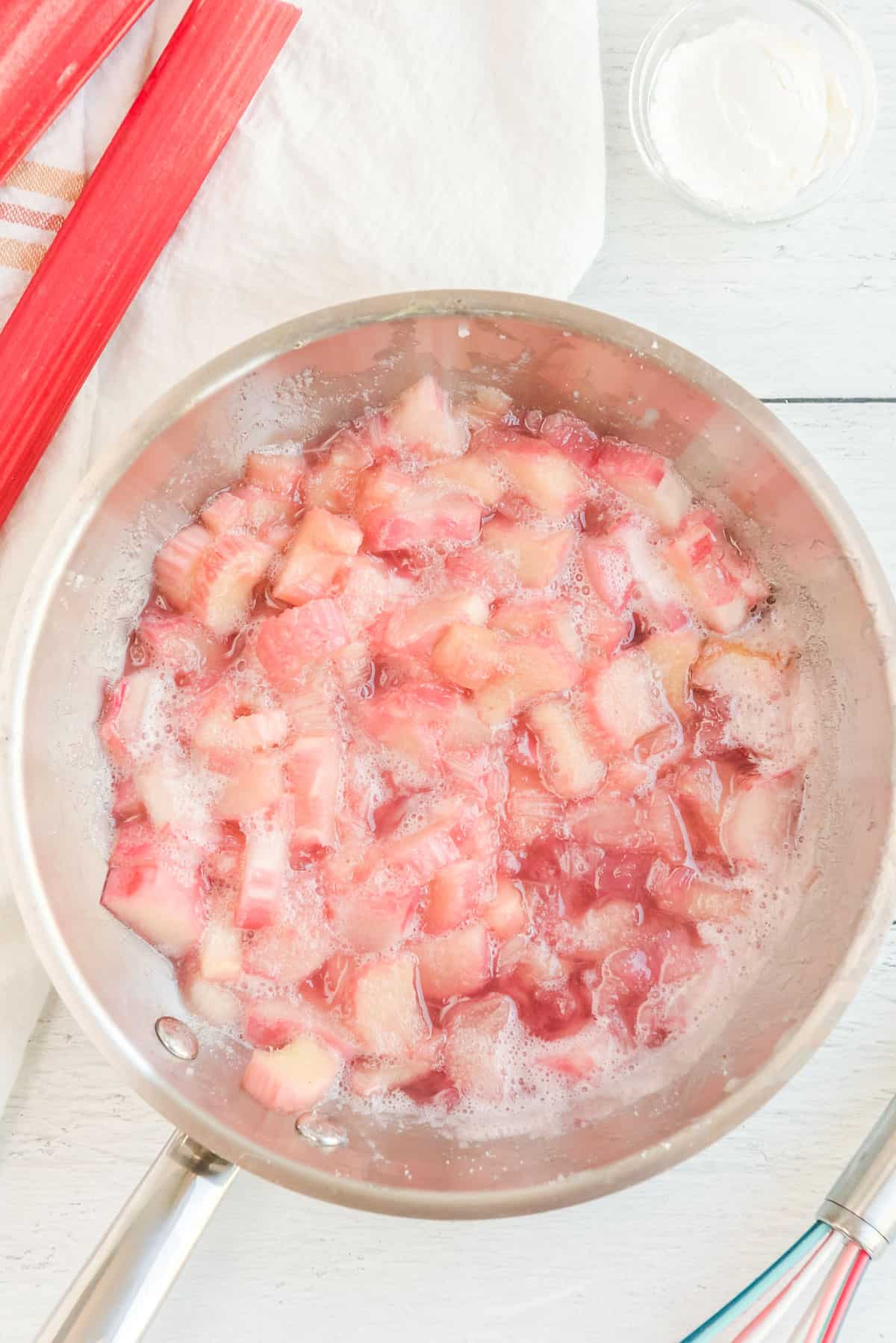 rhubarb sauce in saucepan on table