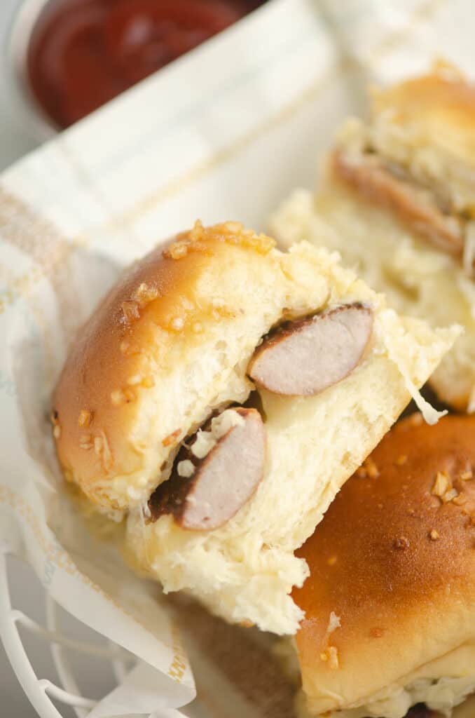 sauerkraut brat slider in basket with liner