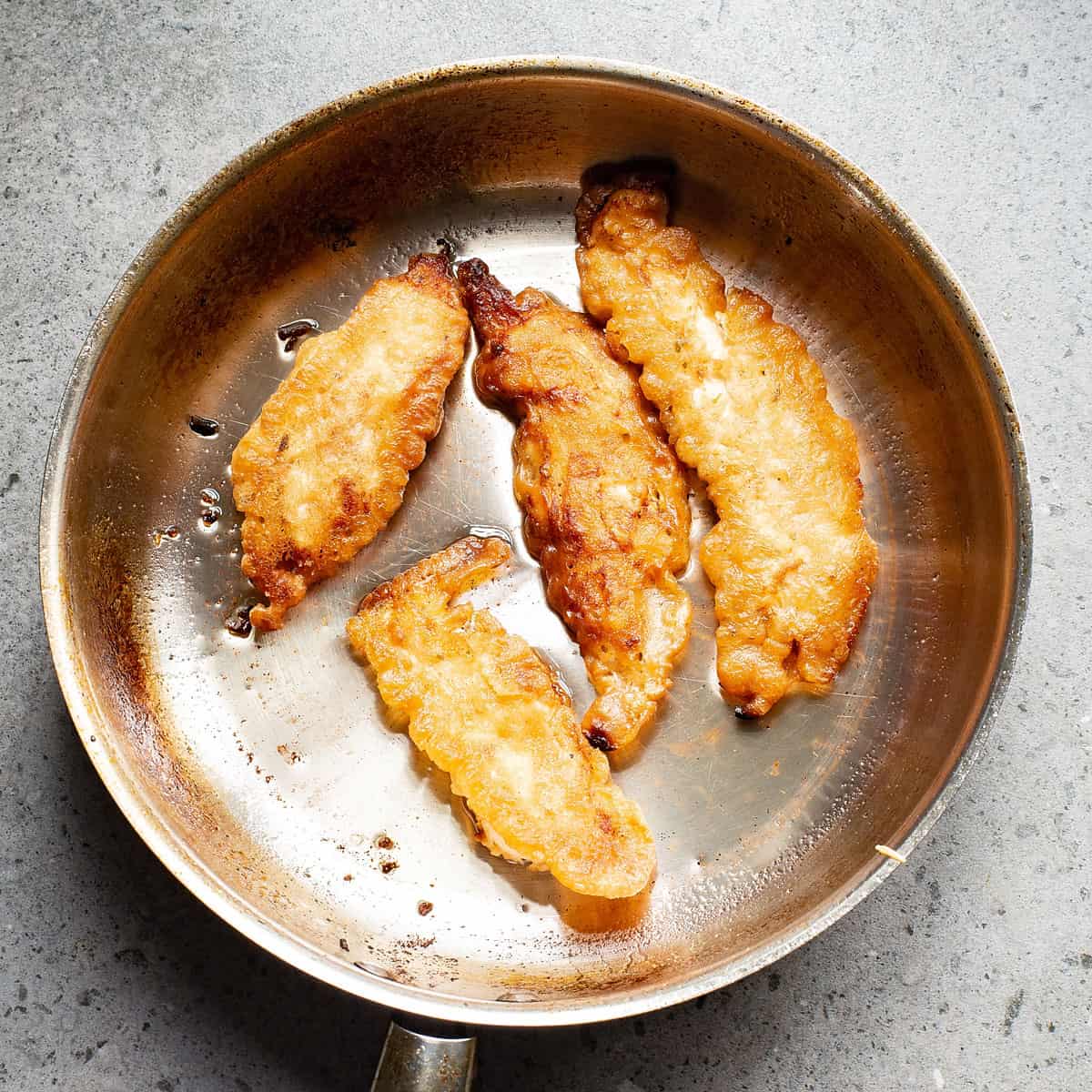 beer battered chicken tenders with oil