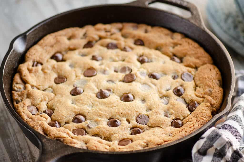 chocolate chip cookie skillet on table with napkin