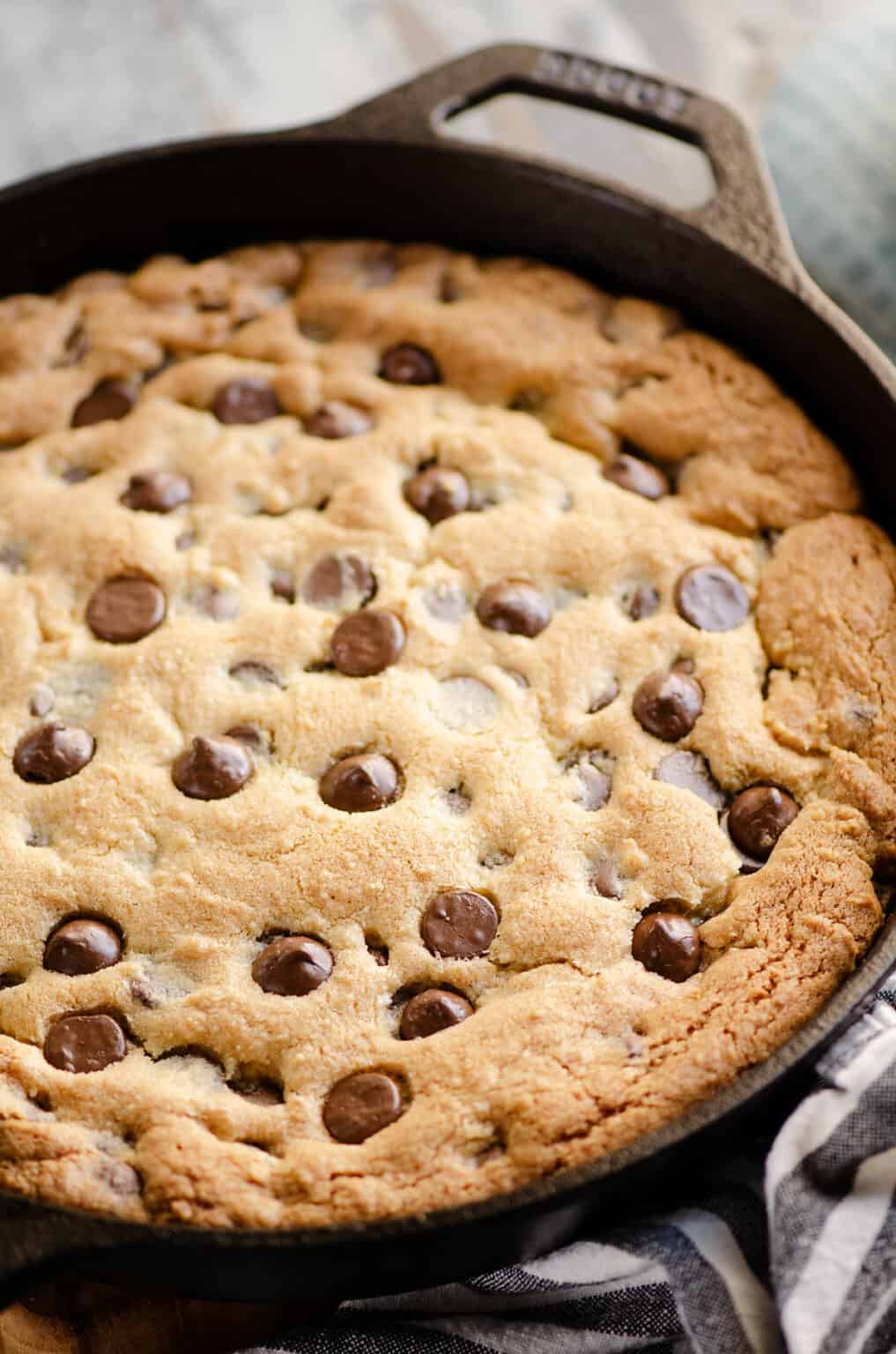 Cast Iron Skillet Cookie cast-iron-skillet-cookie