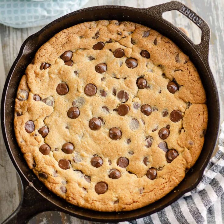 Kit Kat Skillet Cookies  Cast iron skillet recipes, Skillet cookie, Iron  skillet recipes